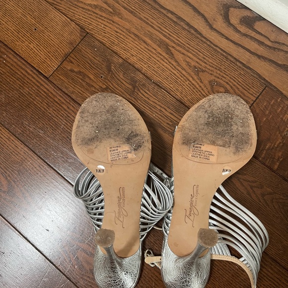 Imagine Vince Camuto Raim Sandal - Picture 5 of 7